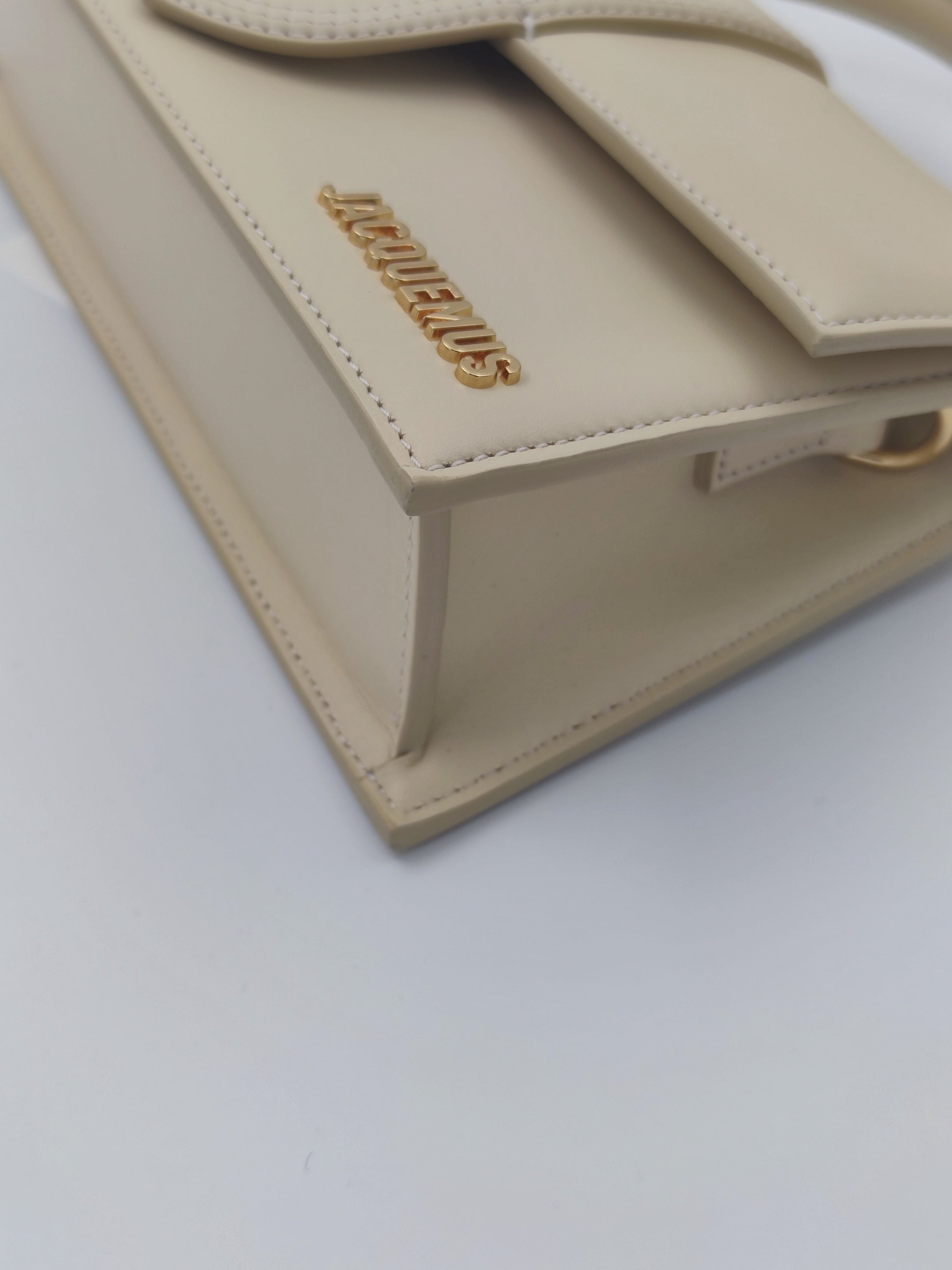 Jacquemus Le Grand Bambino Avorio