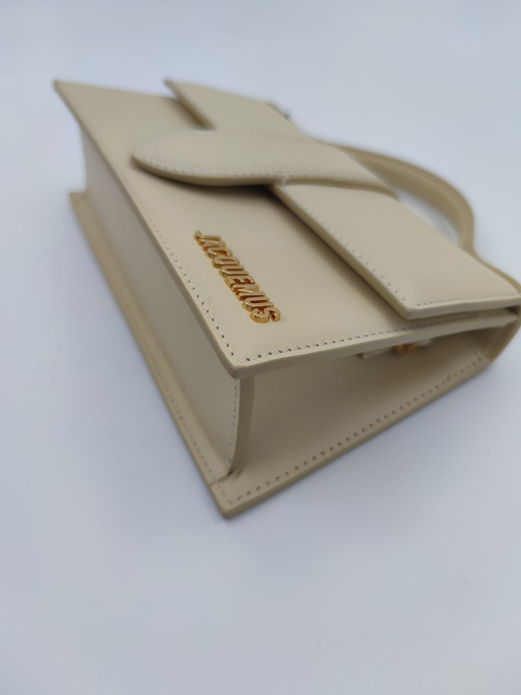 Jacquemus Le Grand Bambino Avorio