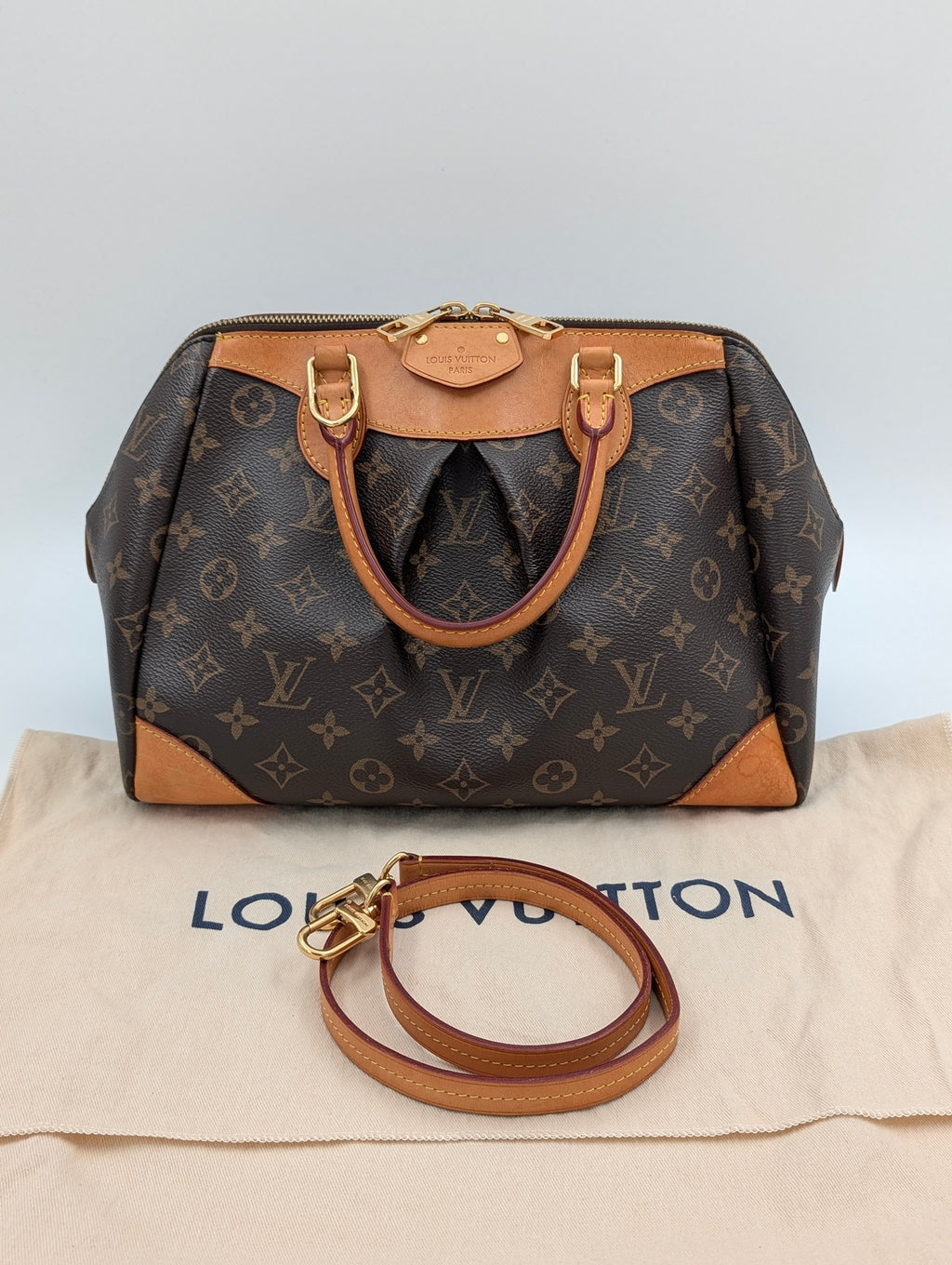 Louis Vuitton Bauletto Segur