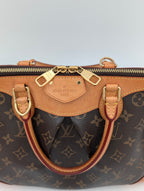 Louis Vuitton Bauletto Segur