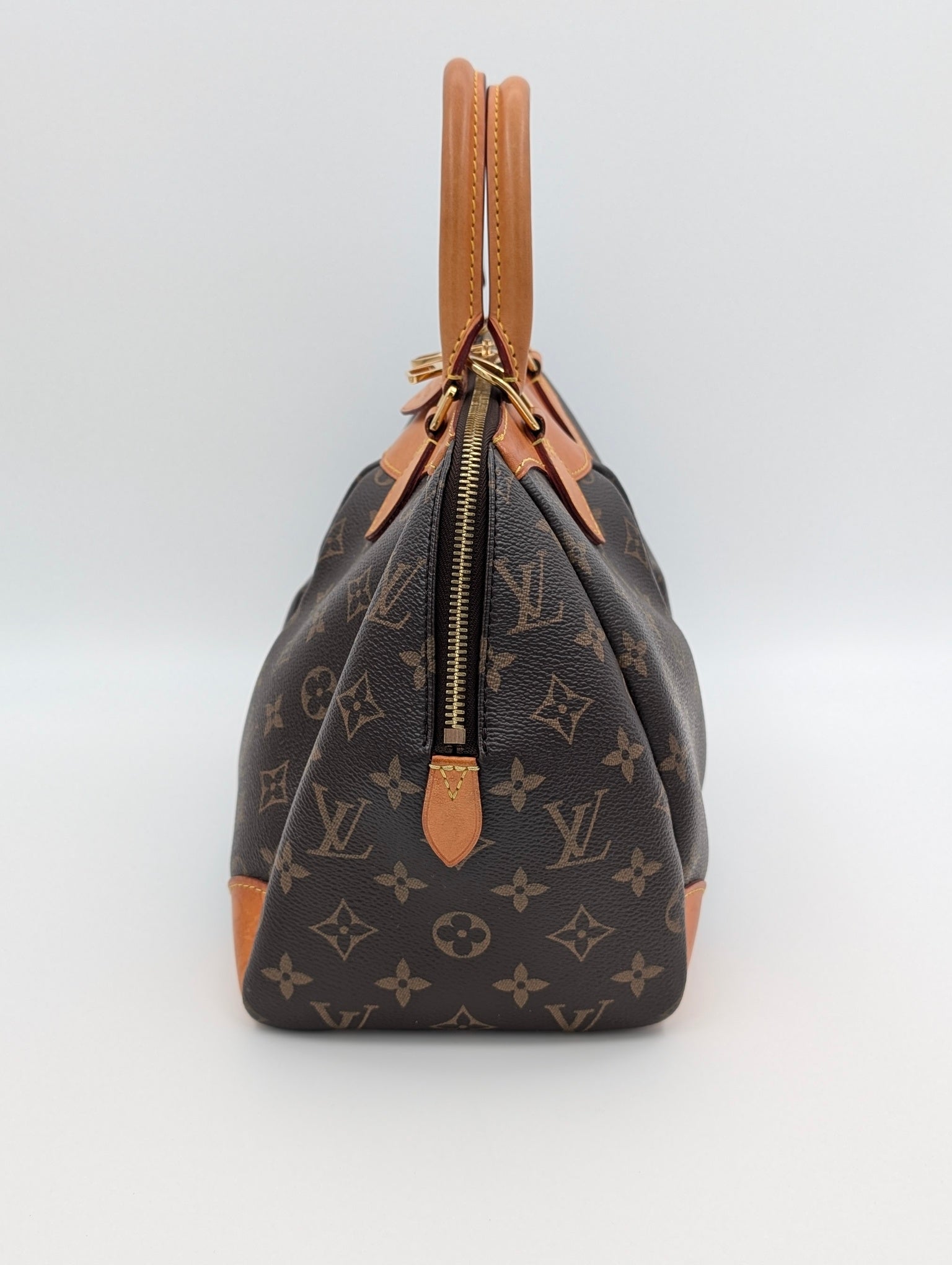 Louis Vuitton Bauletto Segur