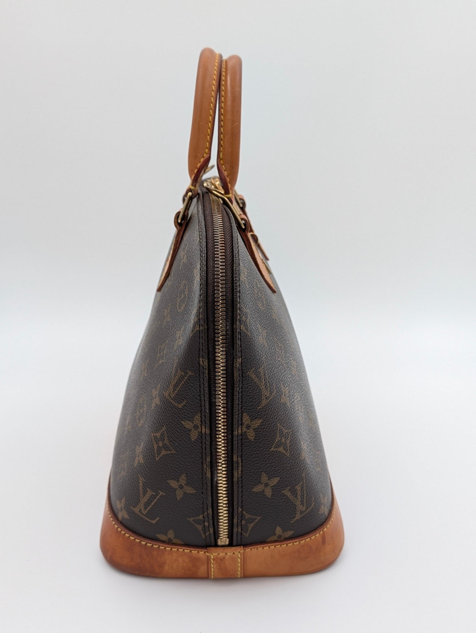 Louis Vuitton Alma PM Monogram