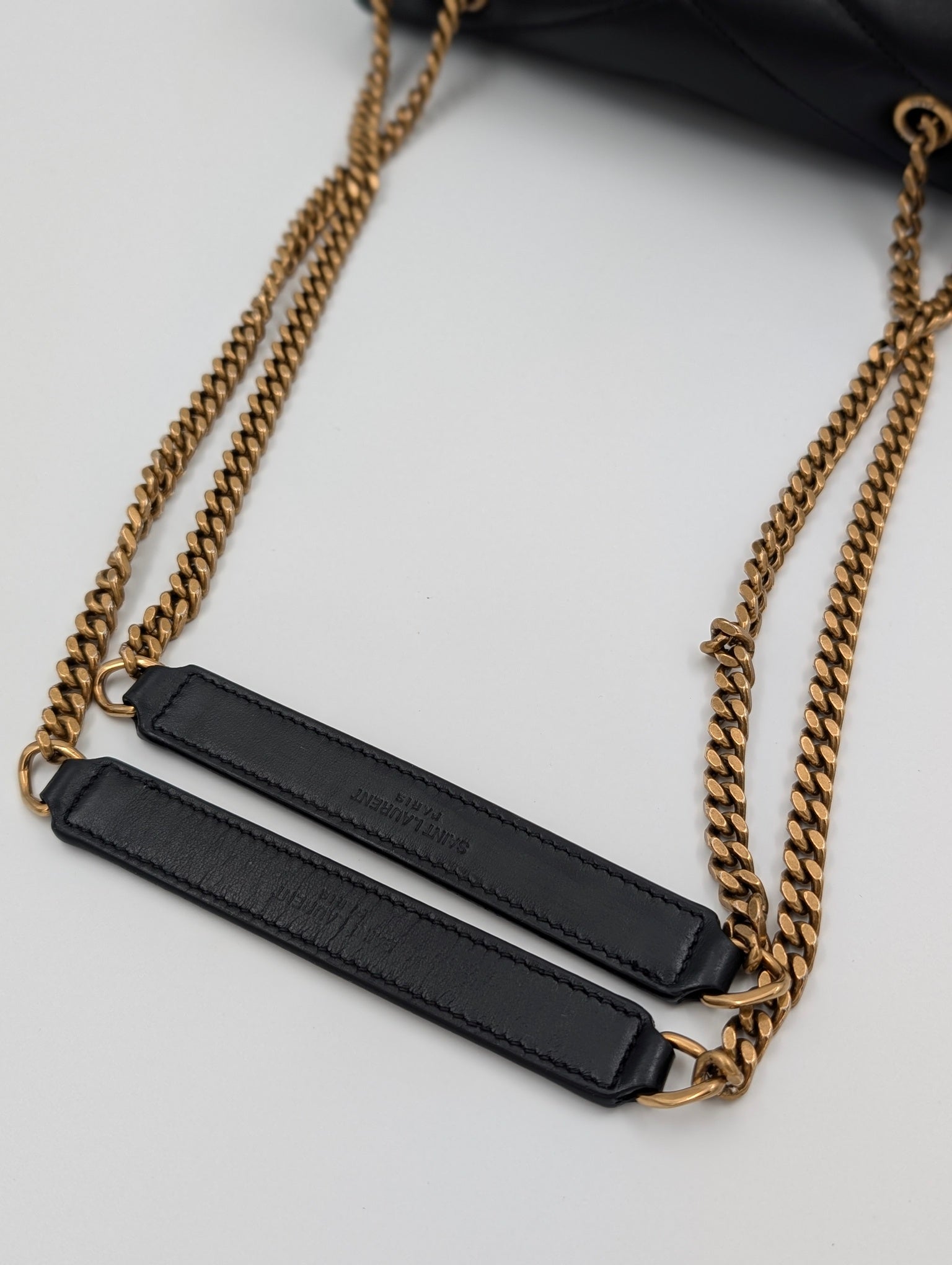 Saint Laurent Lou Lou Small Nero