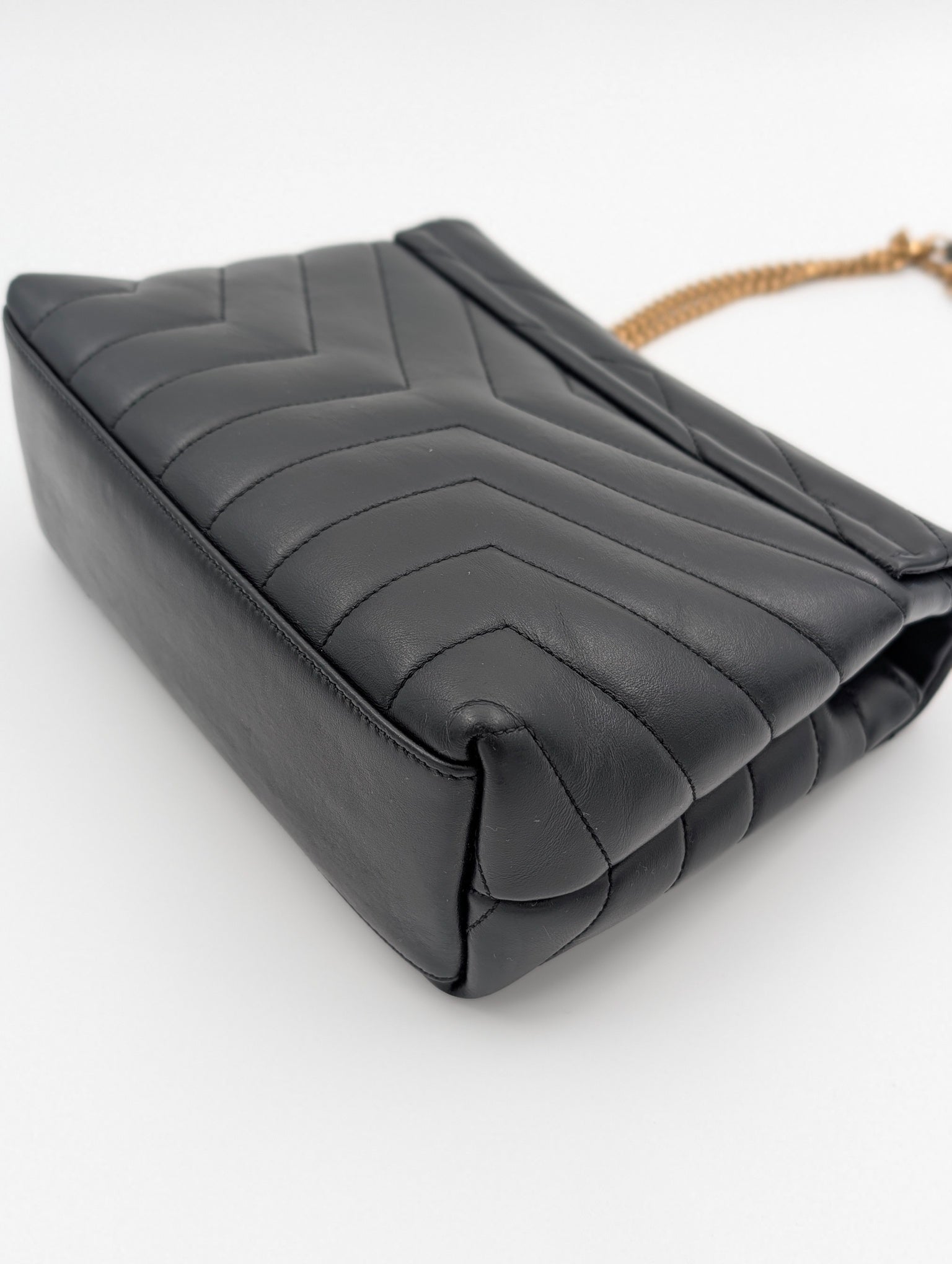 Saint Laurent Lou Lou Small Nero