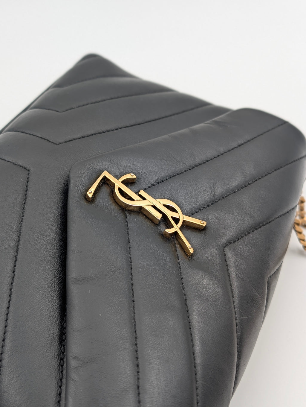 Saint Laurent Lou Lou Small Nero