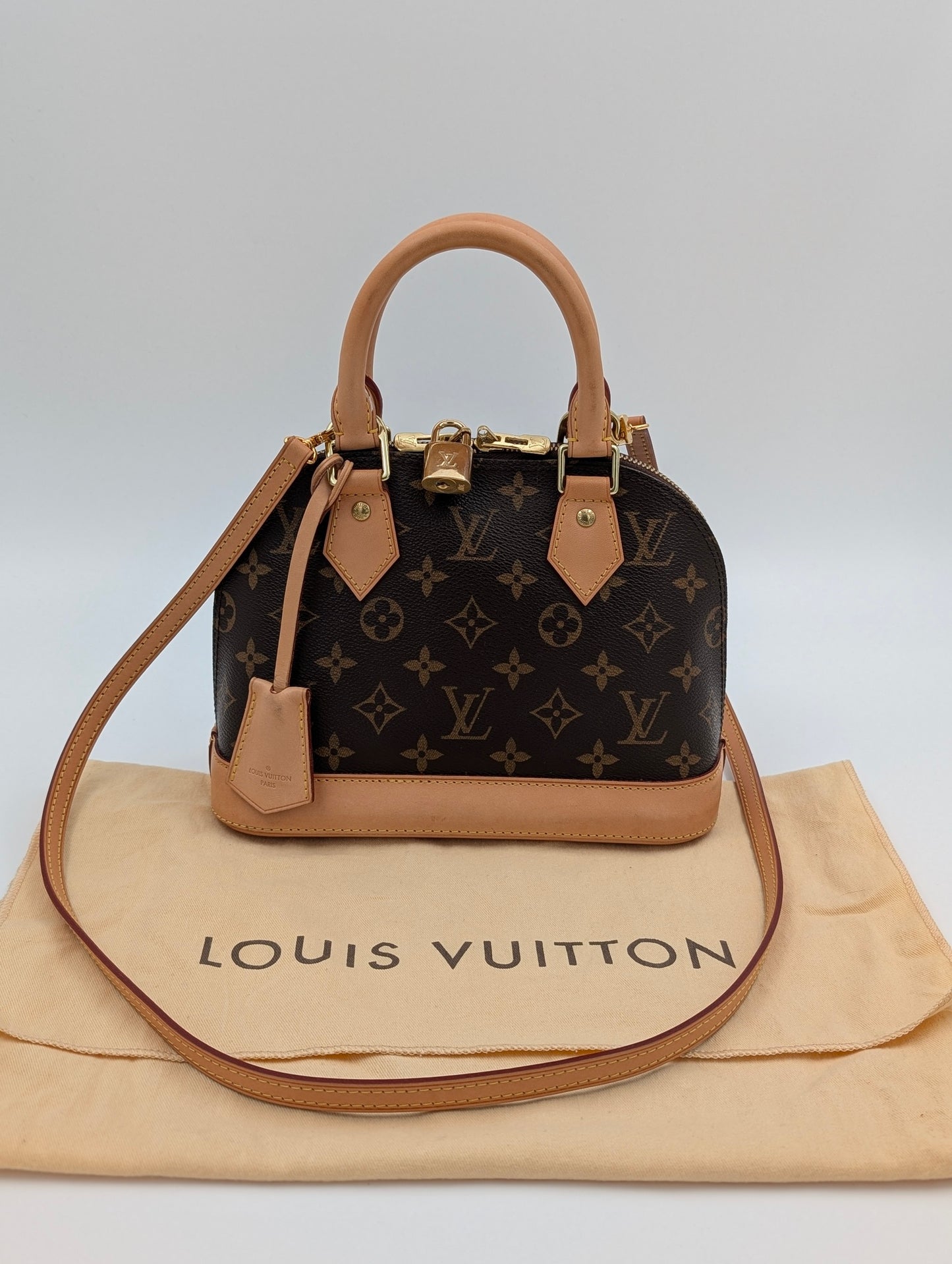Louis Vuitton Alma BB Monogram