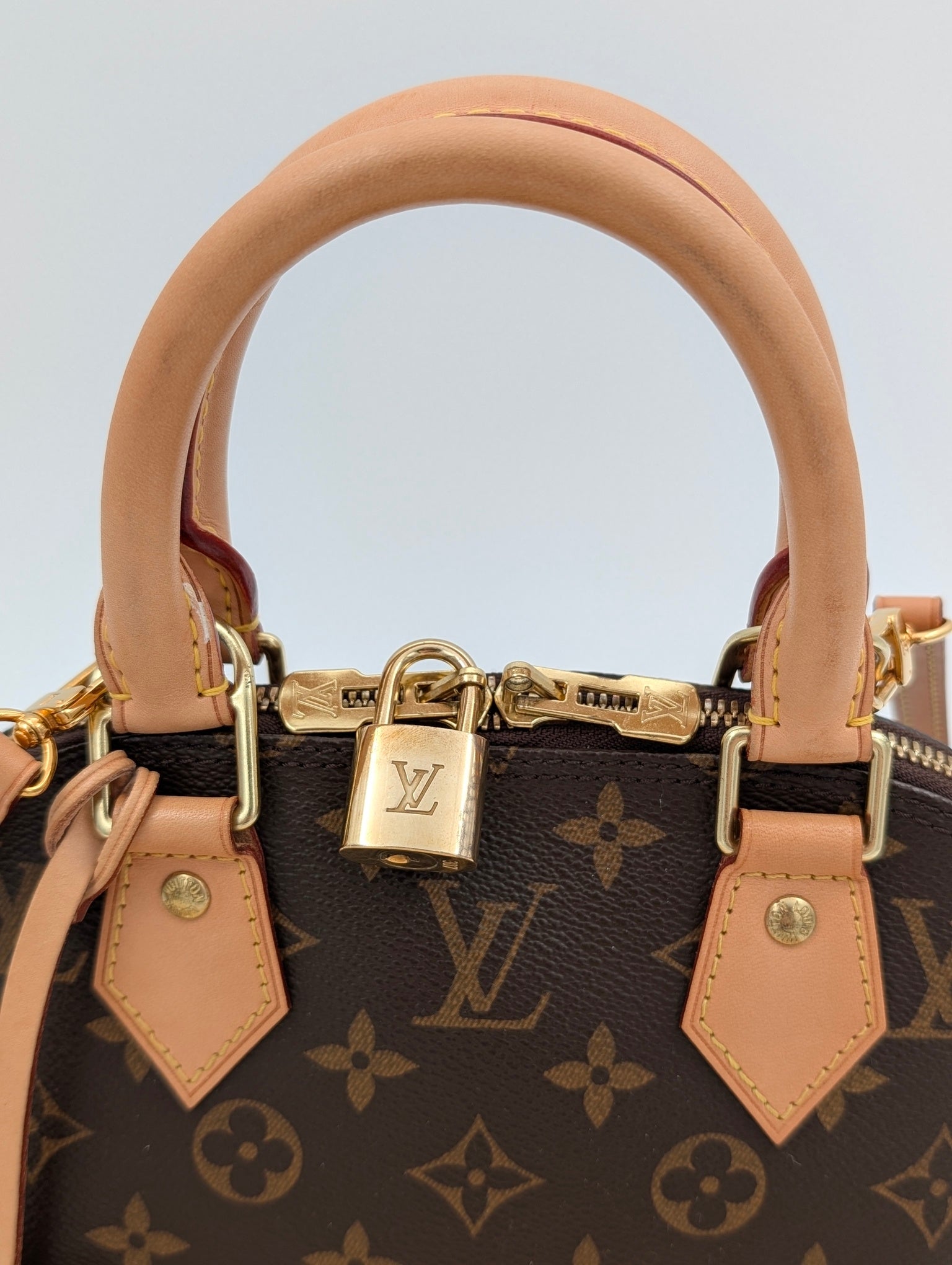 Louis Vuitton Alma BB Monogram