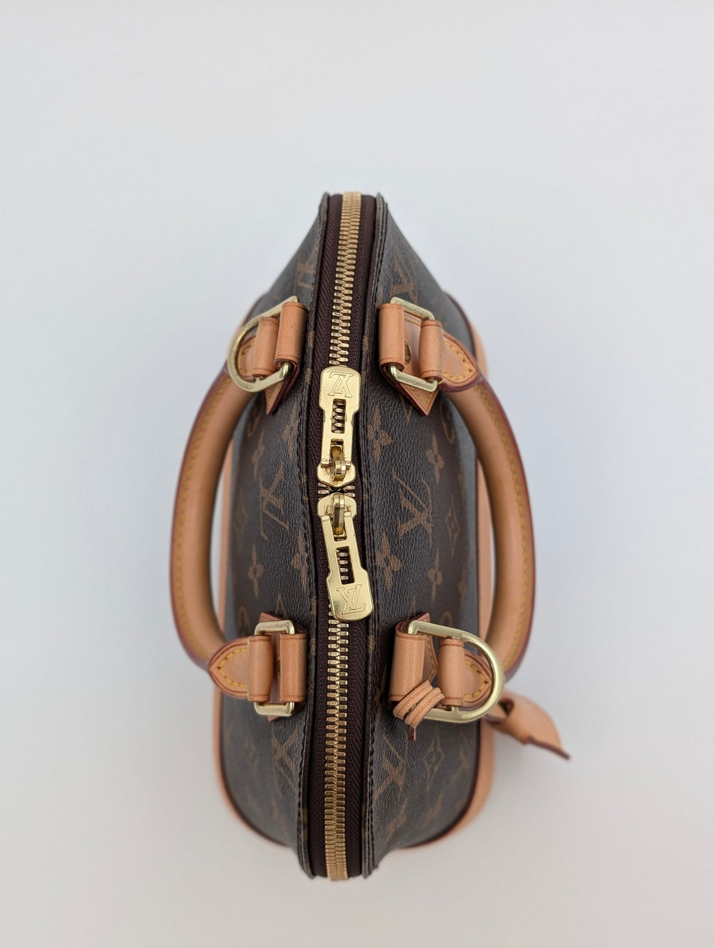 Louis Vuitton Alma BB Monogram