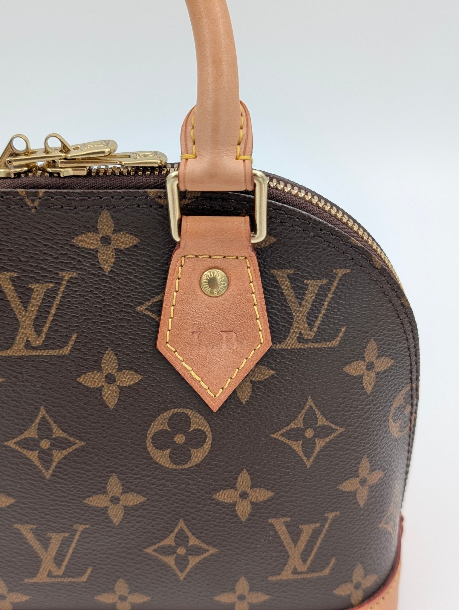 Louis Vuitton Alma BB Monogram