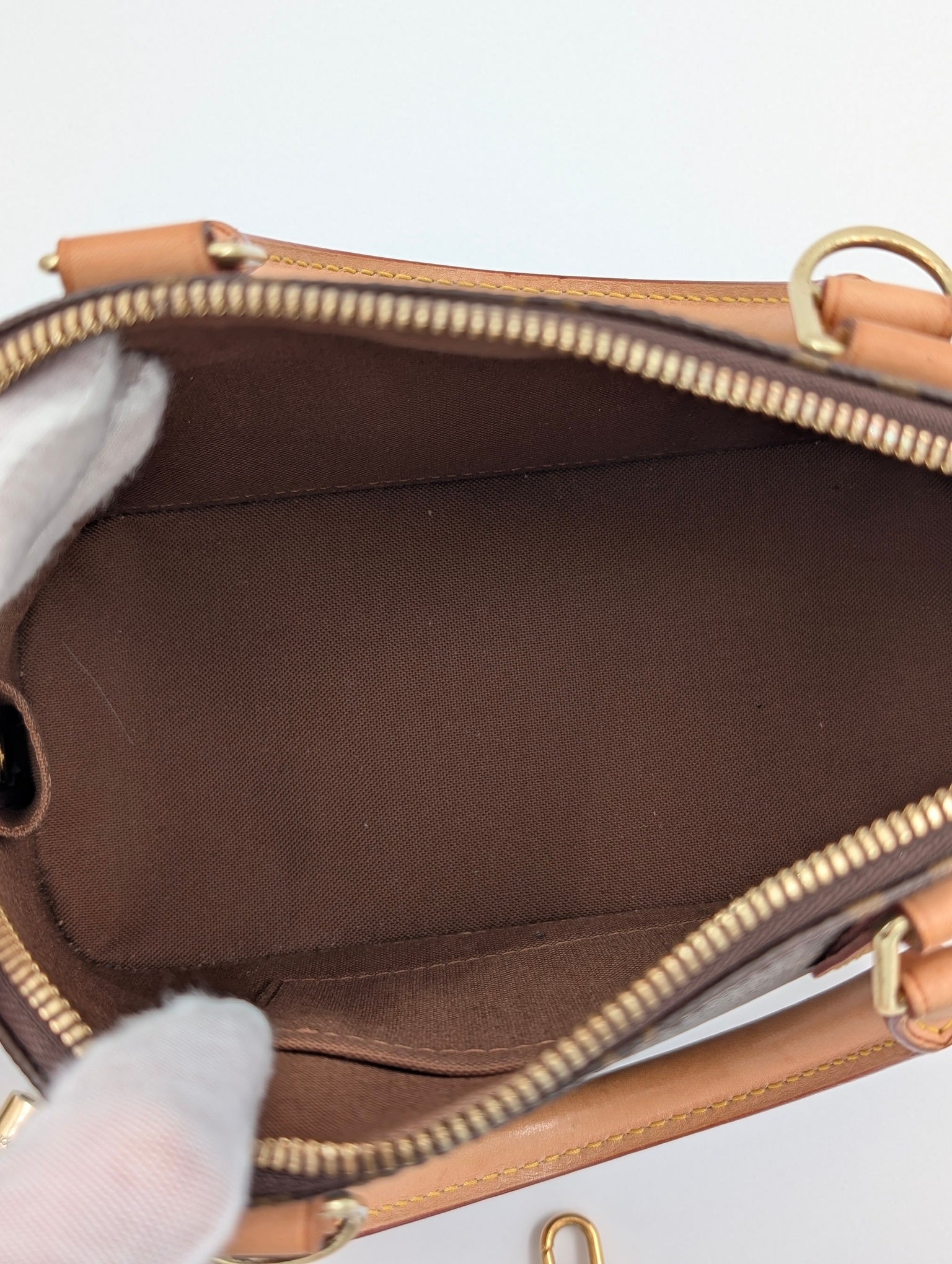 Louis Vuitton Alma BB Monogram