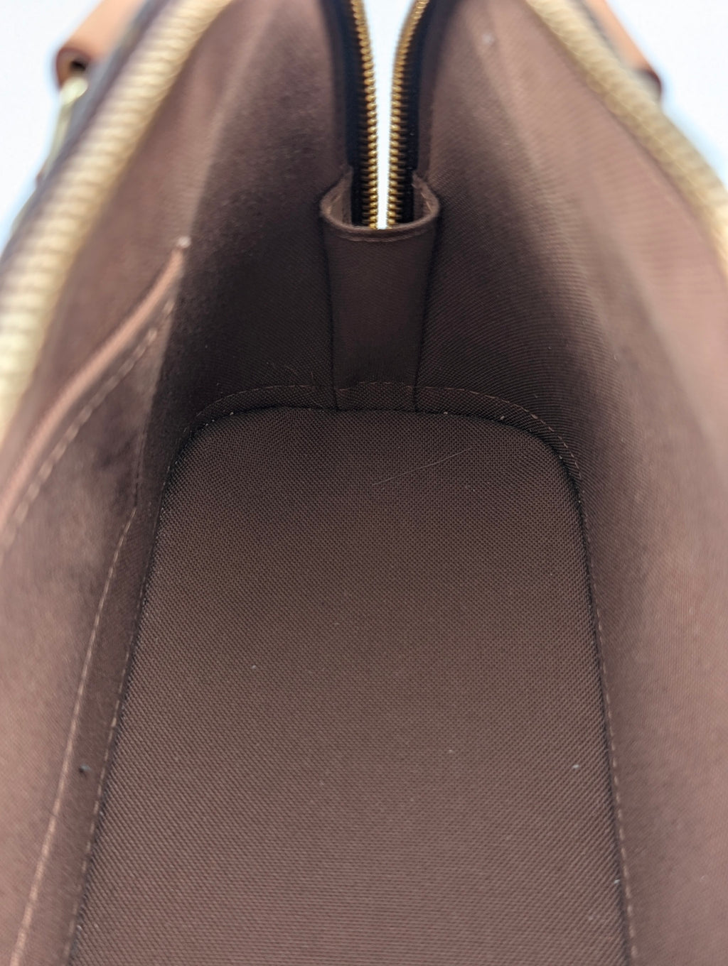 Louis Vuitton Alma BB Monogram