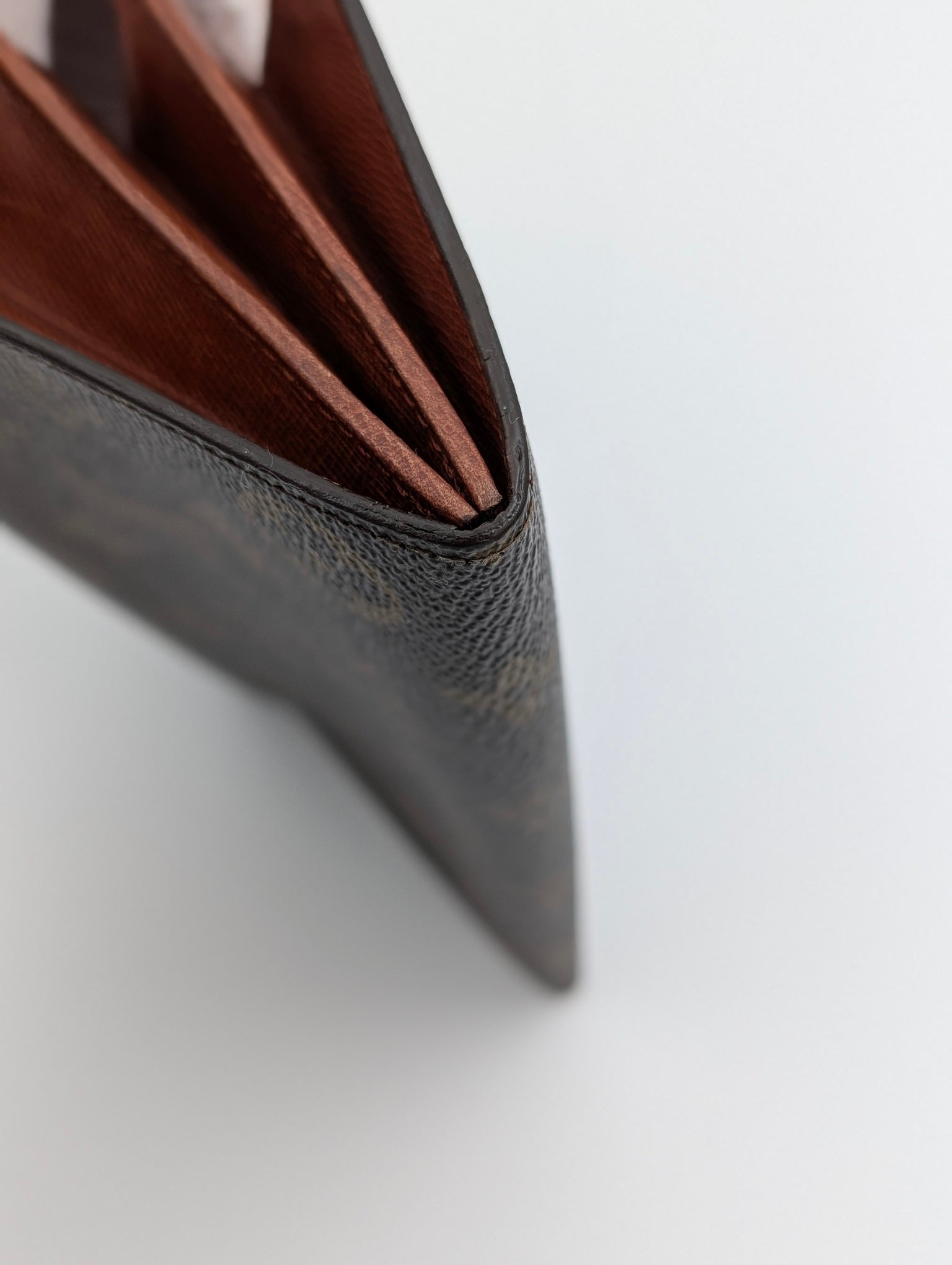 Louis Vuitton Portafoglio lungo bi-fold Monogram