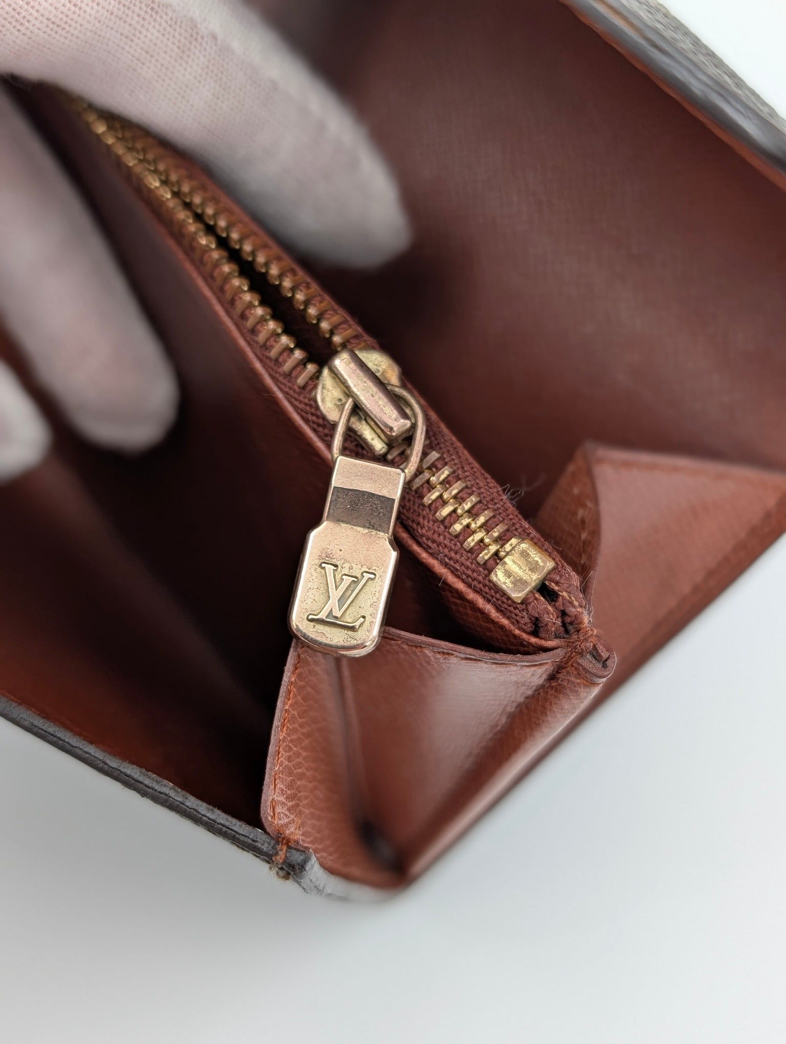 Louis Vuitton Portafoglio lungo bi-fold Monogram