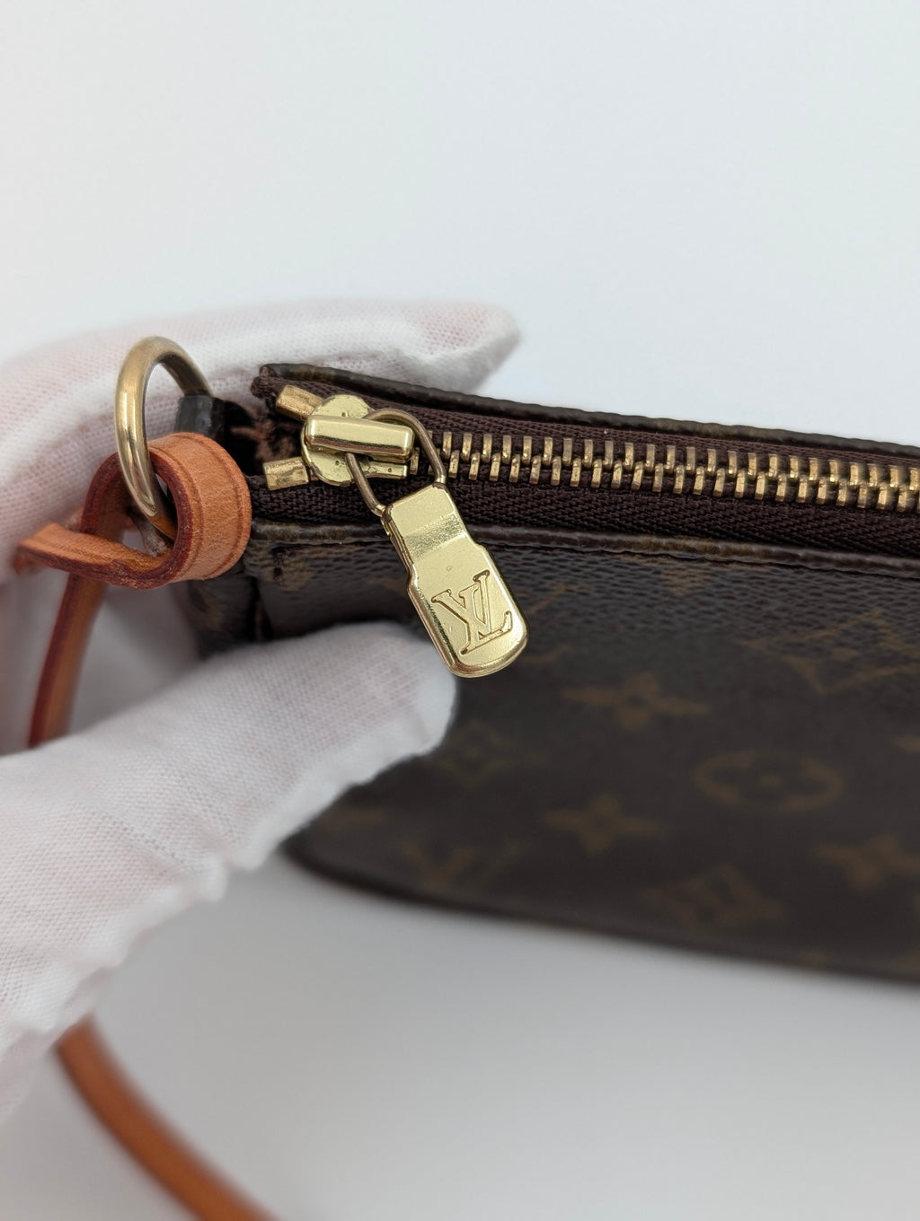 Pochette Accessories doppia tracolla