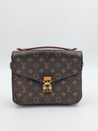 Louis Vuitton Pochette Metis Monogram