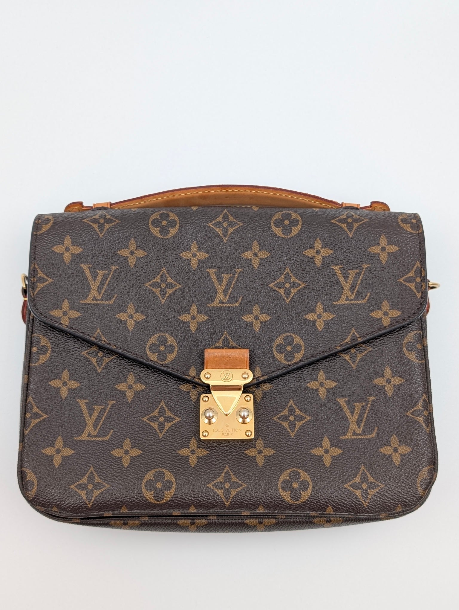 Louis Vuitton Pochette Metis Monogram