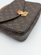 Louis Vuitton Pochette Metis Monogram
