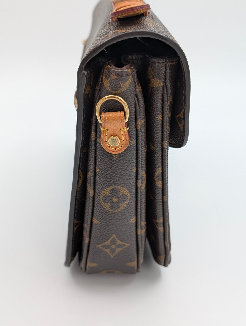 Louis Vuitton Pochette Metis Monogram