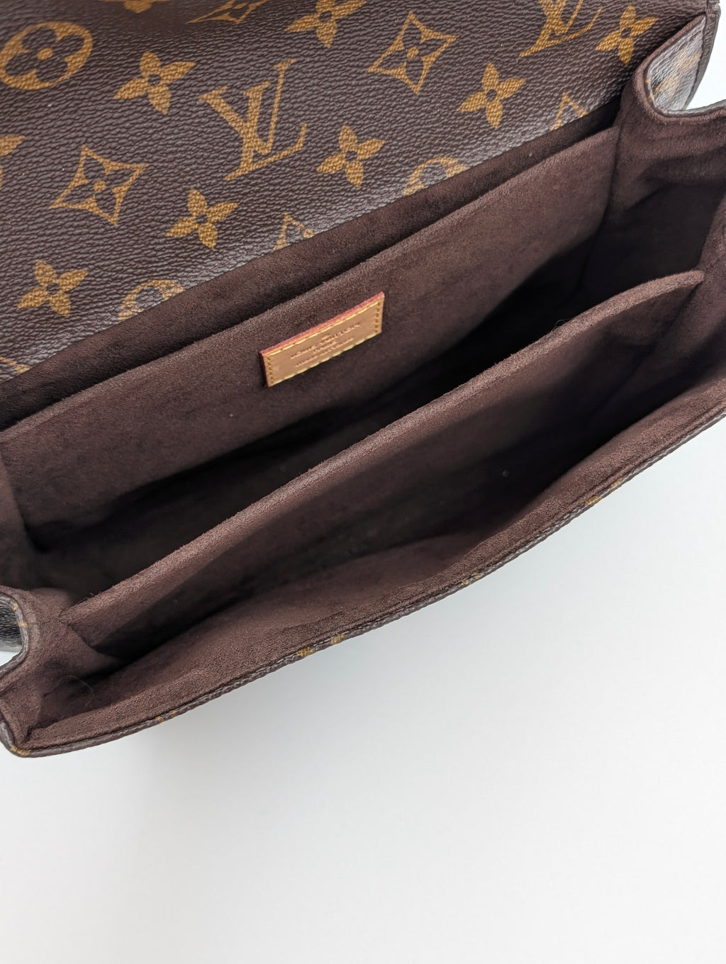 Louis Vuitton Pochette Metis Monogram