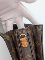 Louis Vuitton Pochette Metis Monogram