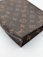 Louis Vuitton Trousse Toilette 19