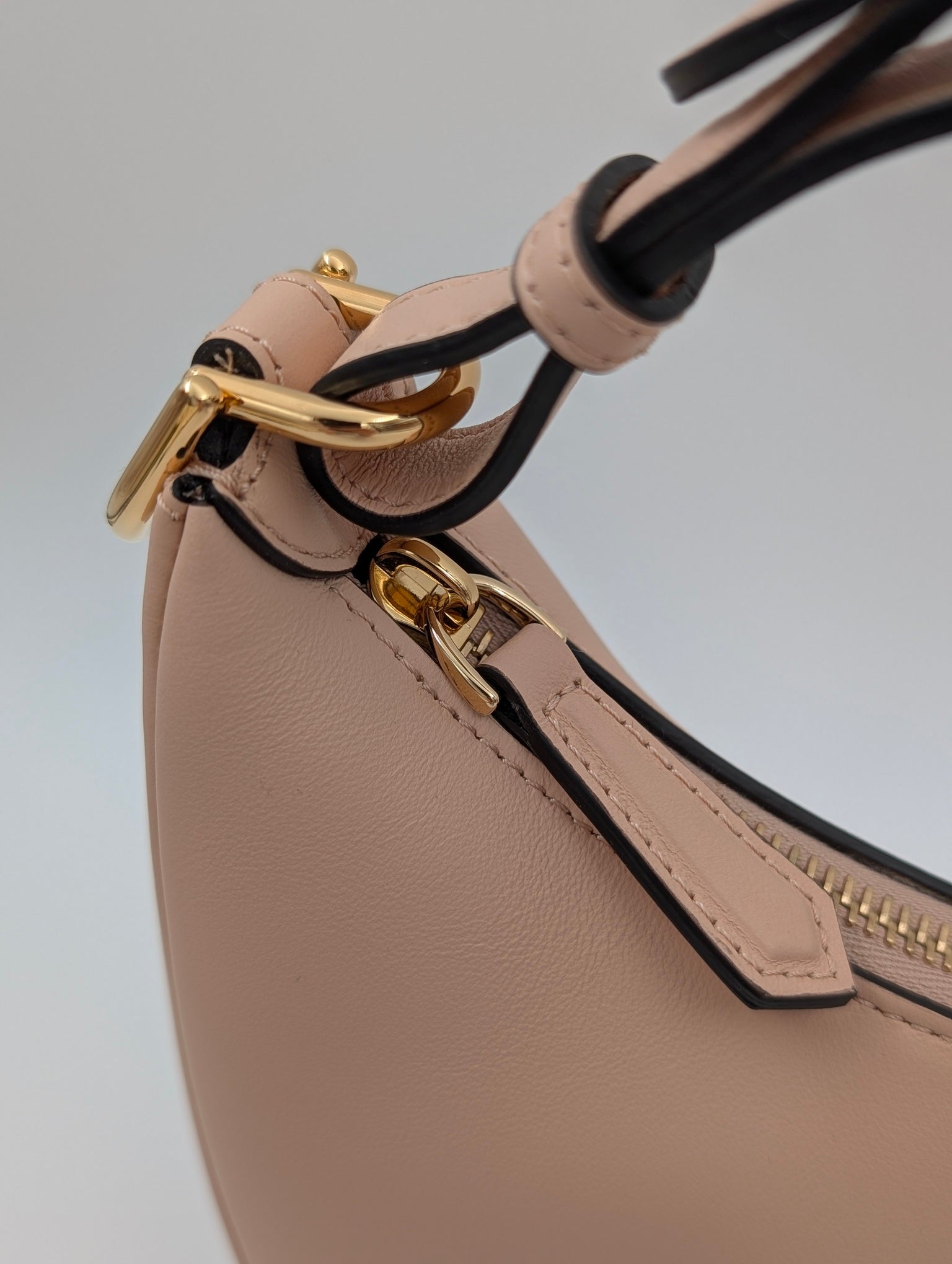 Fendi Fendigraphy small rosa