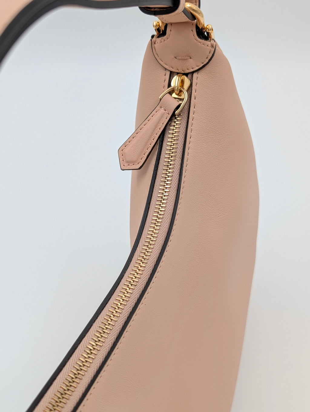 Fendi Fendigraphy small rosa