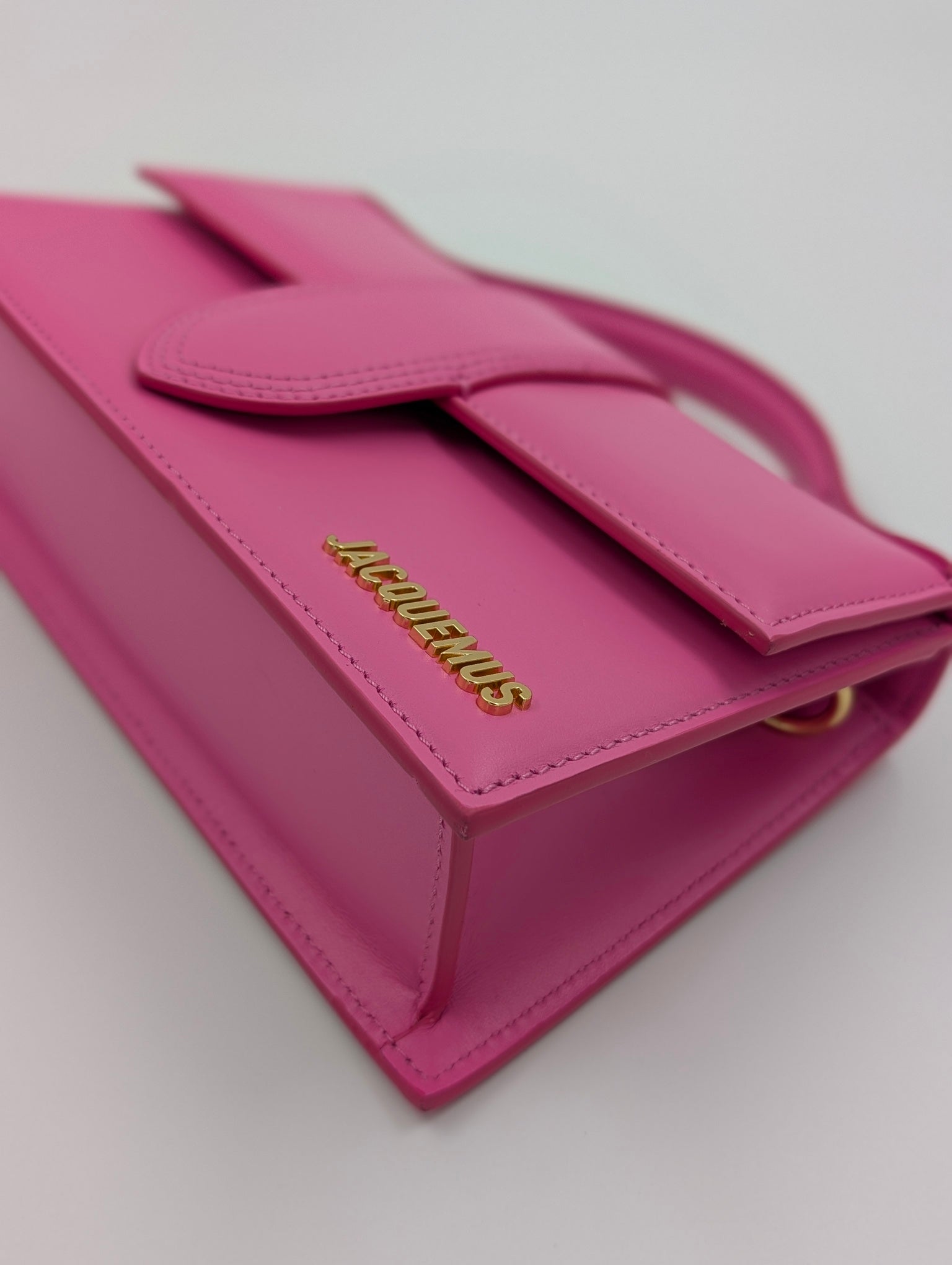 Jacquemus Le Grand Bambino Rosa Fluo