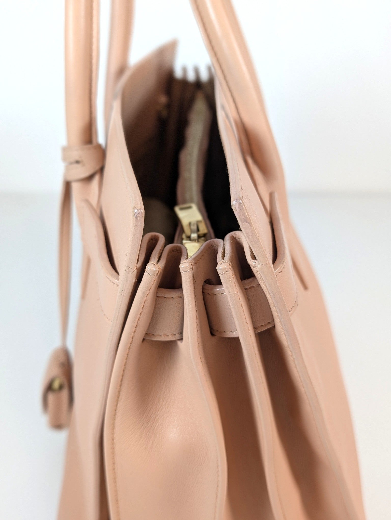 Saint Laurent Sac de Jour rosa