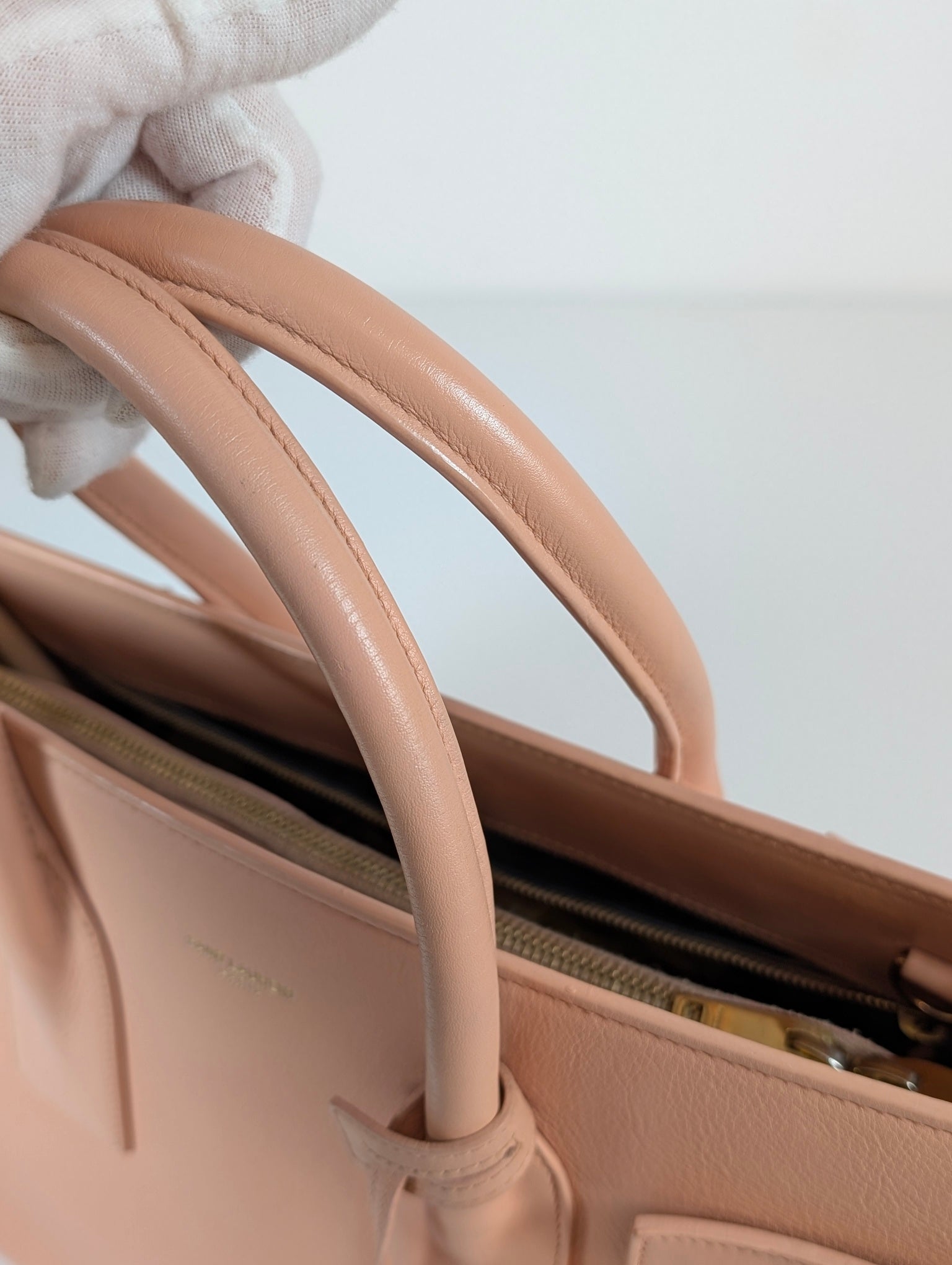 Saint Laurent Sac de Jour rosa