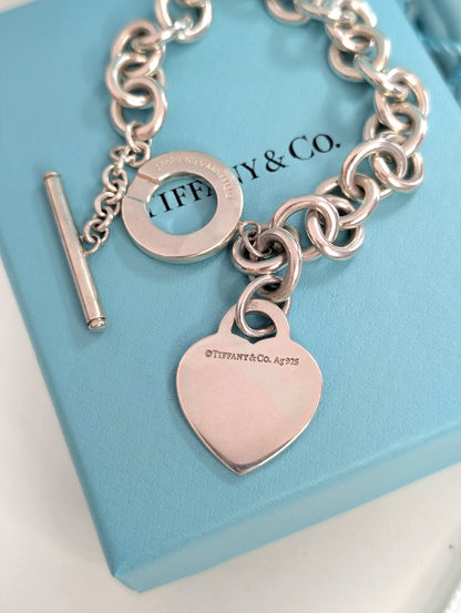 Return to Tiffany bracelet with toggle closure