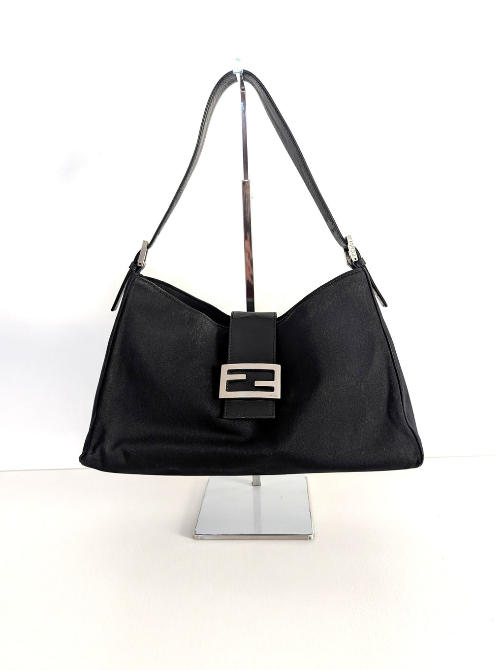 Fendi Baguette tela nera