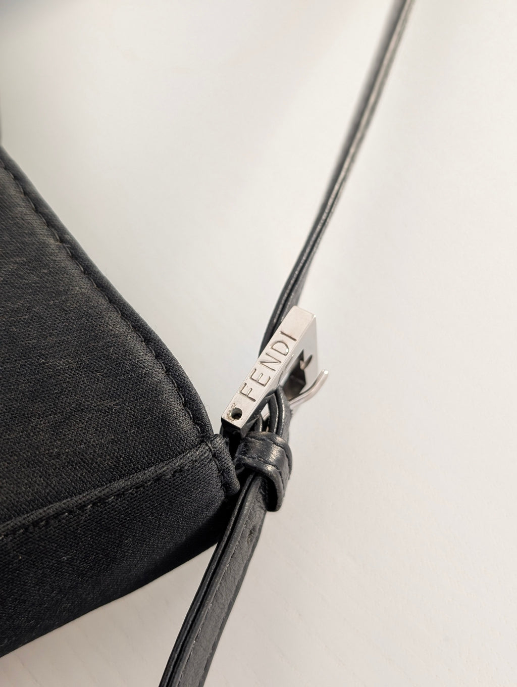 Fendi Baguette tela nera