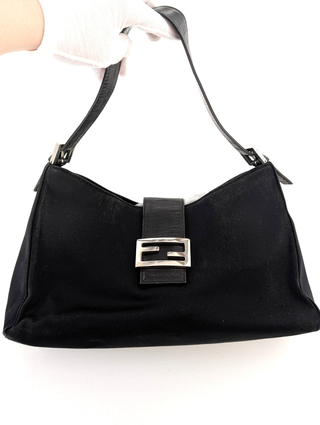 Fendi Baguette tela nera