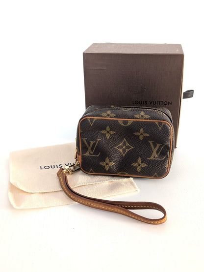 Louis Vuitton Pochette Wapity