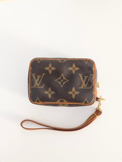 Louis Vuitton Pochette Wapity