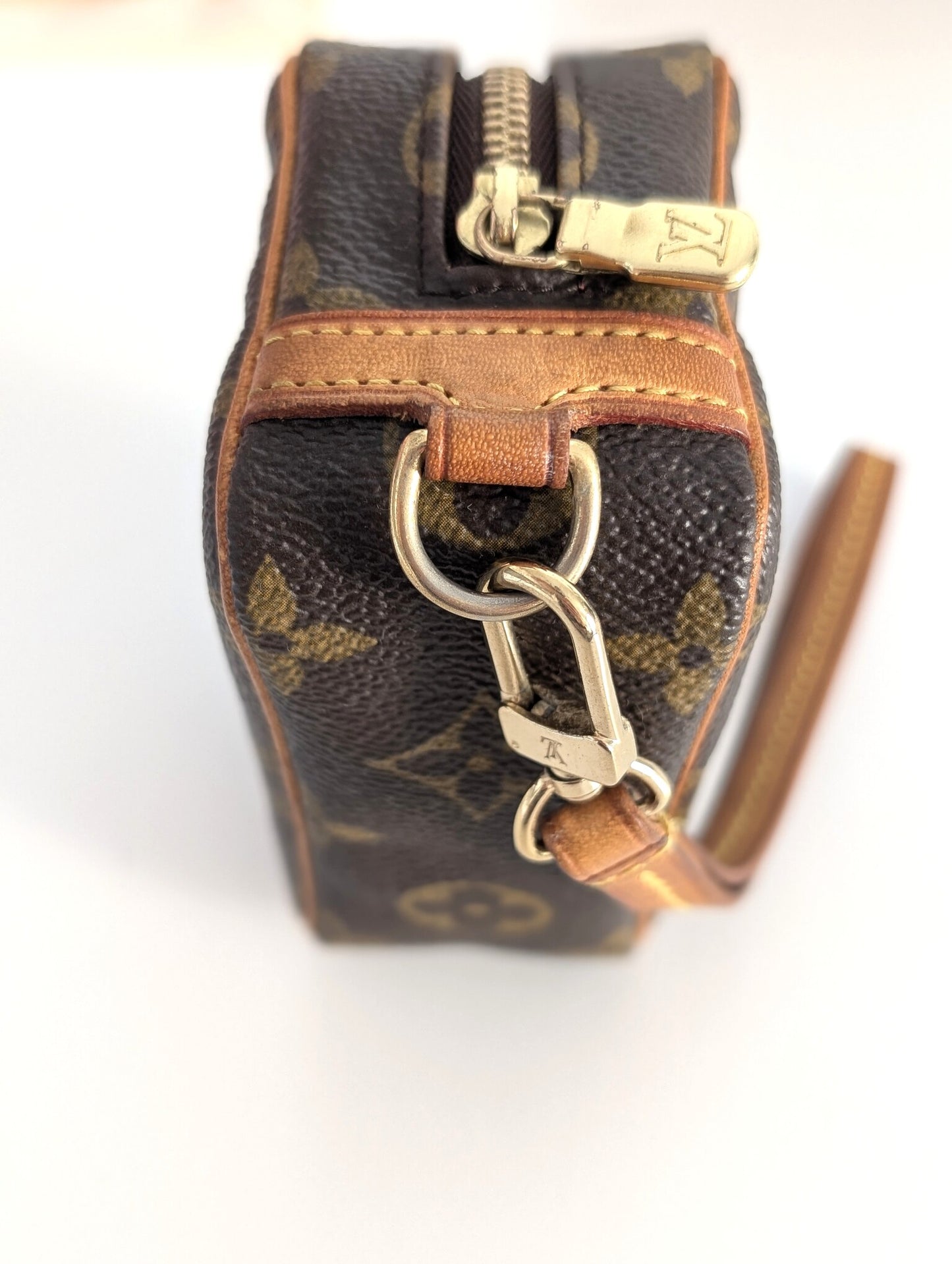 Louis Vuitton Pochette Wapity