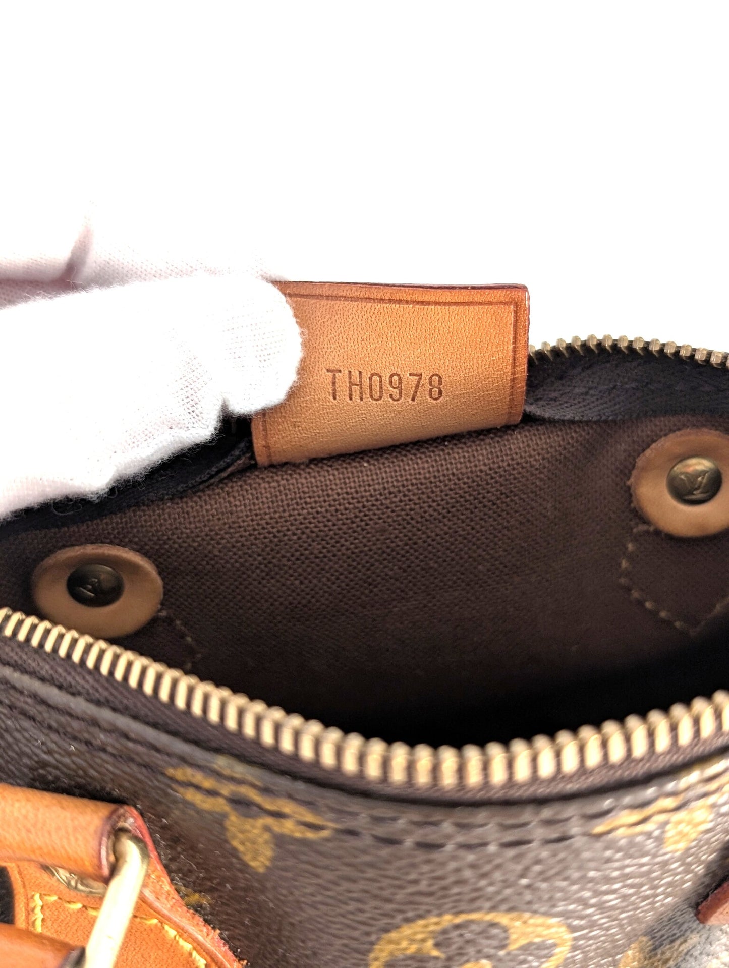 Louis Vuitton nano Speedy Monogram