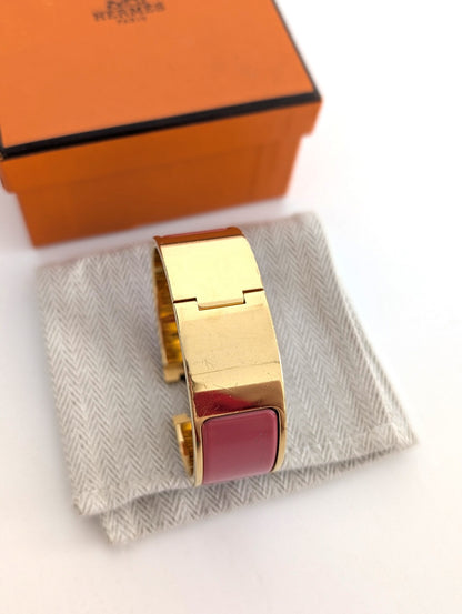 Hermes Clic Clac H bracelet in glacé brown/yellow gold