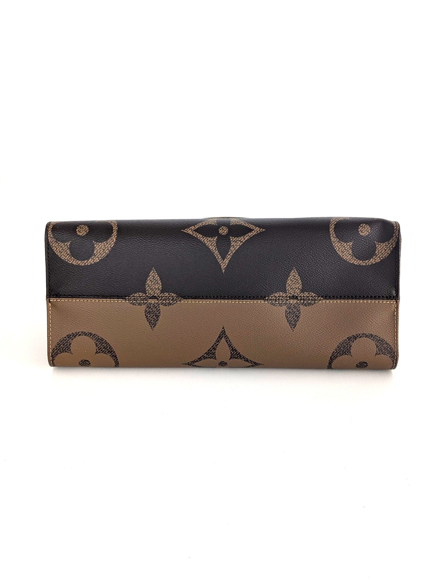Louis Vuitton OnTheGo MM
