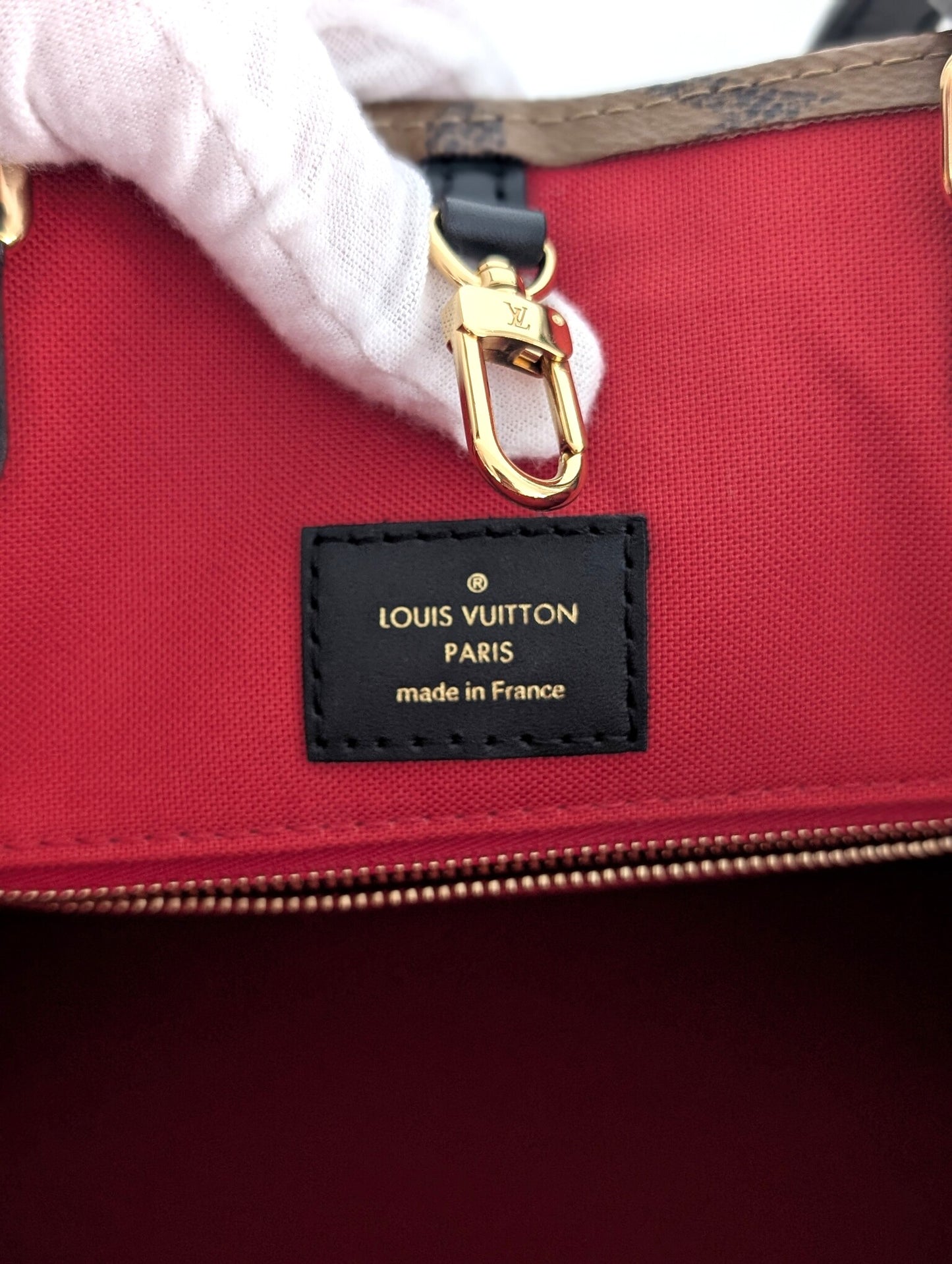 Louis Vuitton OnTheGo MM