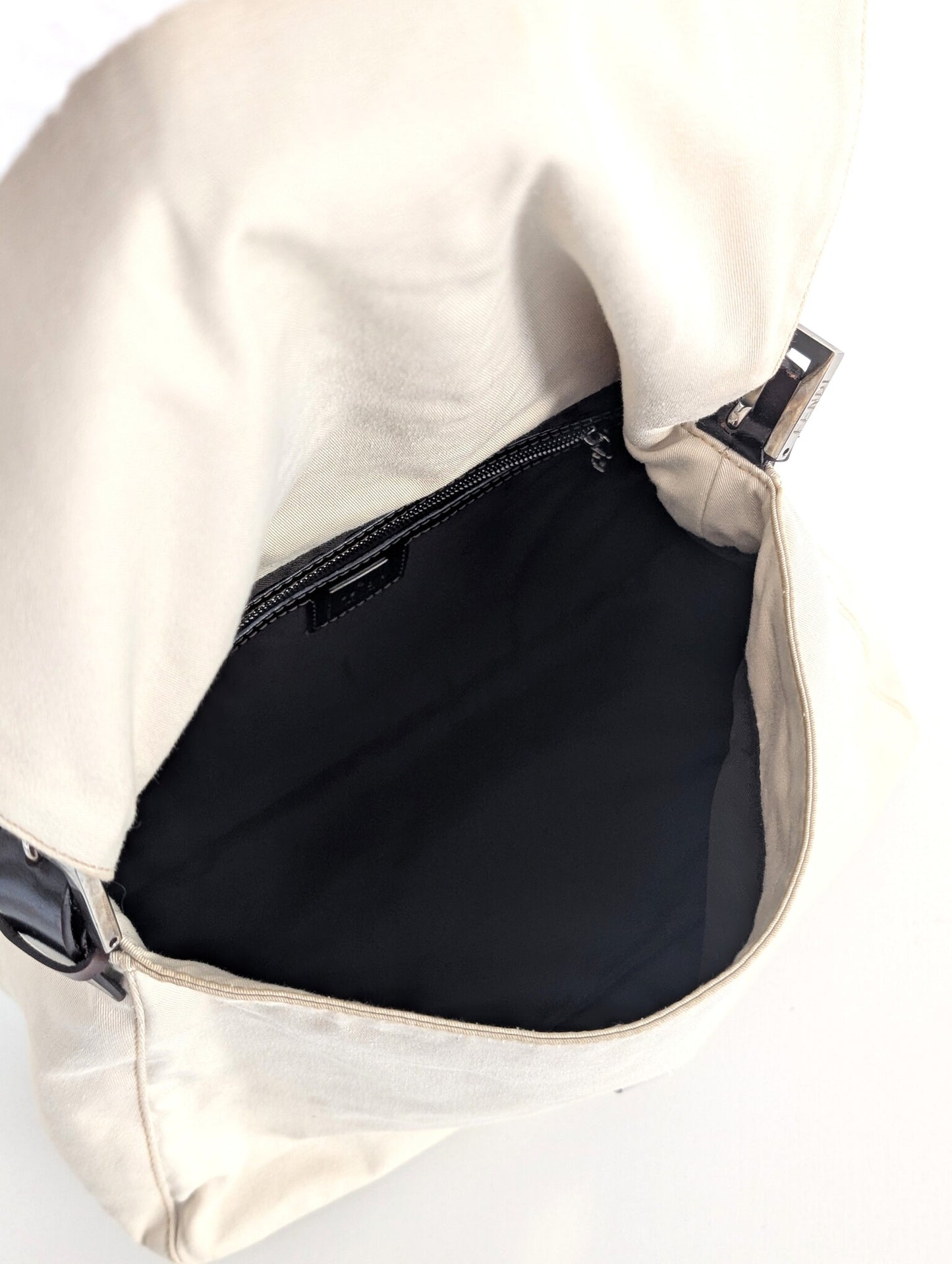 Fendi Mama tela panna chiusura pietre dure